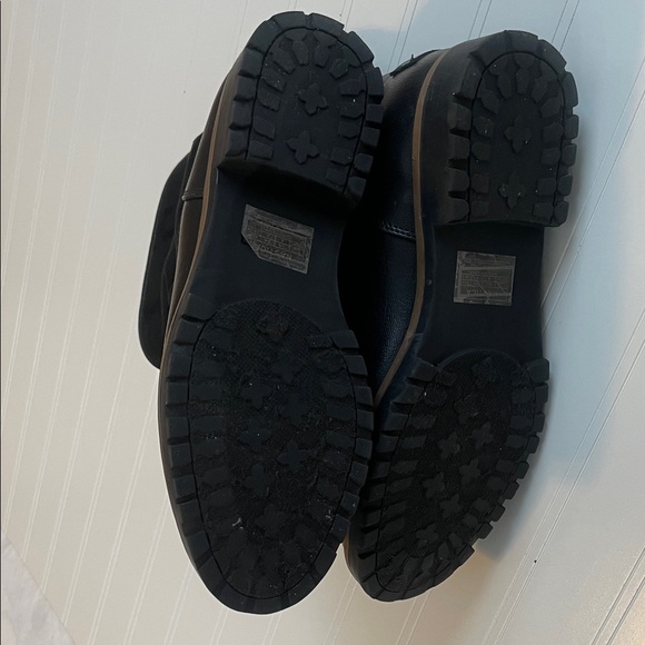 Nautica Black Winter Boots - Picture 9 of 9